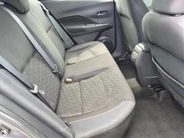 2021 Nissan Kicks SV Xtronic CVT