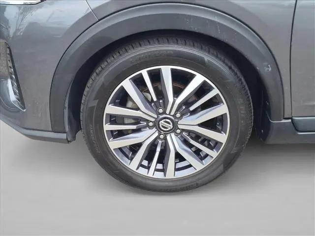2021 Nissan Kicks SV Xtronic CVT