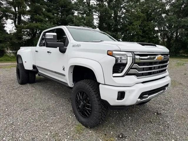 2026 Chevrolet Silverado 3500HD Crew Cab, Long Bed, High Country Dual Rear Wheel, RWD for sale in Burlington, NJ