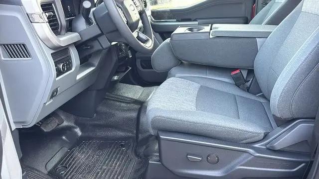 2027 Ford F-250 XLT