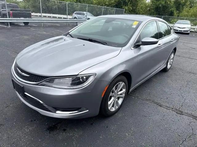 2016 Chrysler 200 Limited