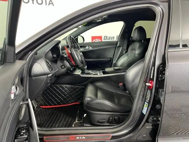 2019 Kia Stinger GT1