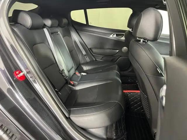 2019 Kia Stinger GT1