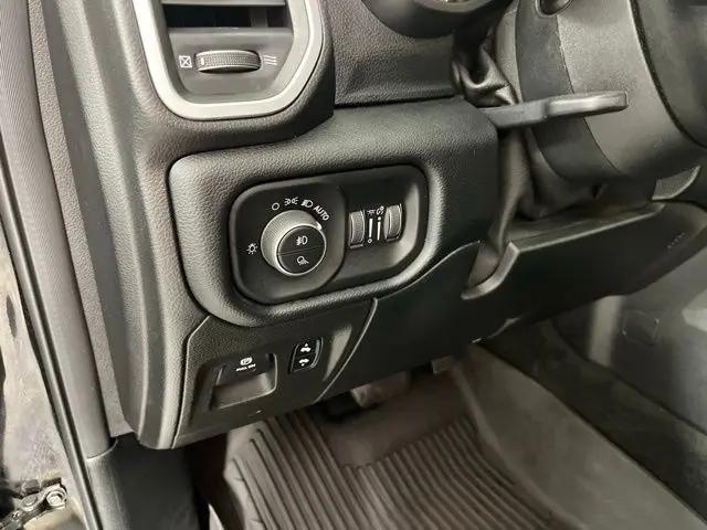 2019 Ram 1500 Big Horn/Lone Star Quad Cab 4x4 64 Box