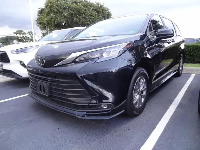 2026 Toyota Sienna XLE for sale in Chesapeake, VA