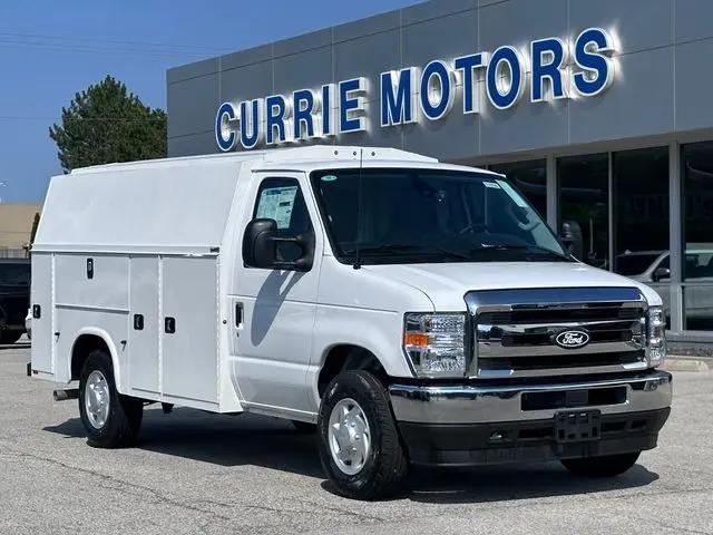 2026 Ford E-350 Cutaway E-350 for sale in Valparaiso, IN