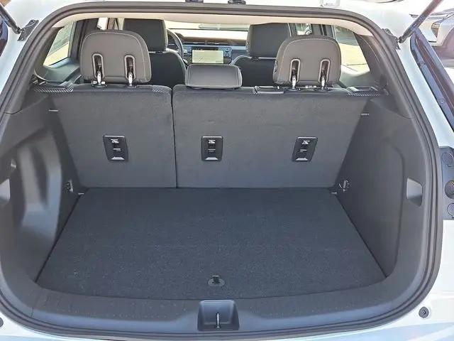 2027 Chevrolet Bolt LT FWD