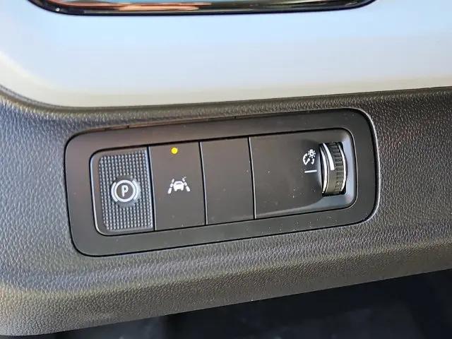 2027 Chevrolet Bolt LT FWD