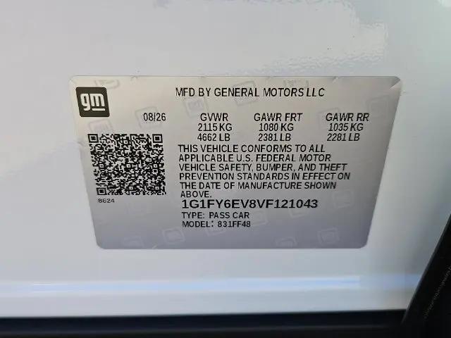2027 Chevrolet Bolt LT FWD
