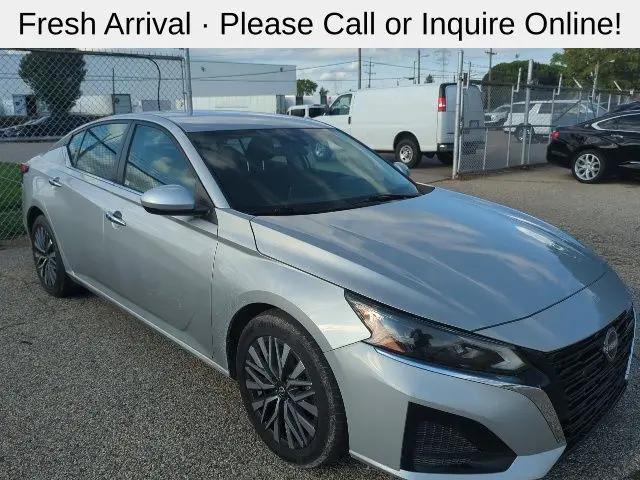 2023 Nissan Altima SV FWD for sale in Cincinnnati, OH