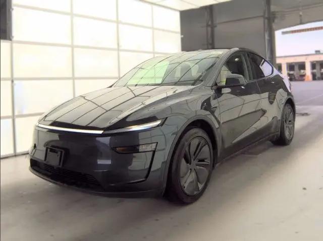 2026 Tesla Model Y Long Range Launch Series for sale in St. Peters, MO