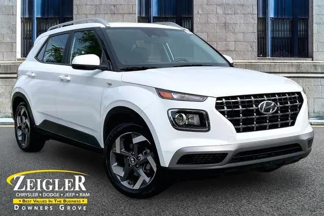 2025 Hyundai Venue SEL for sale in Downers Grove, IL