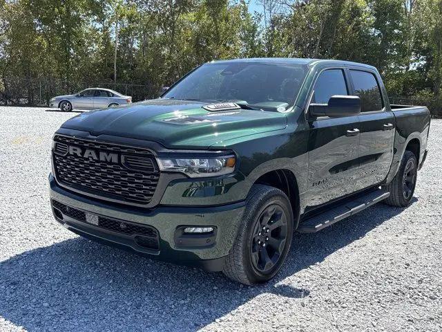 2026 Ram 1500 Express Crew Cab 4x4 57 Box