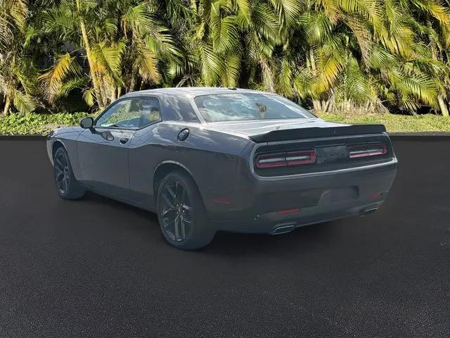 2021 Dodge Challenger SXT