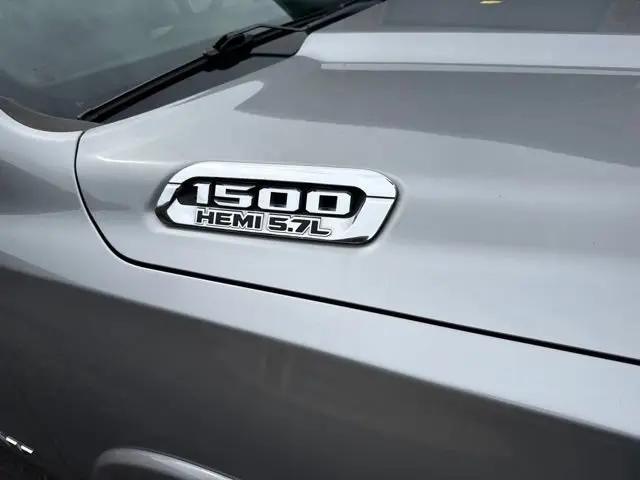 2019 Ram 1500 Laramie Crew Cab 4x4 57 Box
