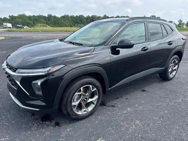 2025 Chevrolet Trax FWD LT for sale in Defiance, OH