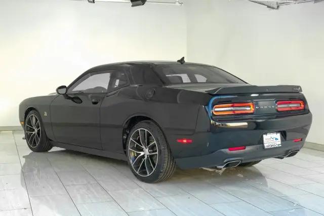 2015 Dodge Challenger R/T Scat Pack