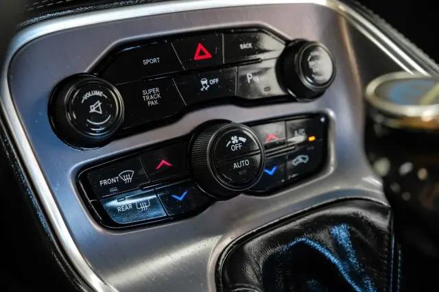 2015 Dodge Challenger R/T Scat Pack