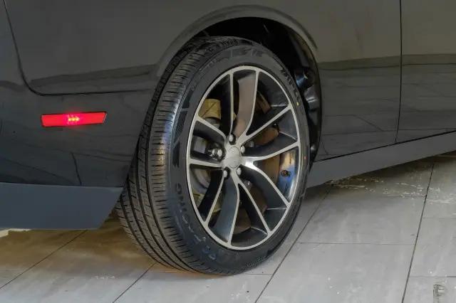 2015 Dodge Challenger R/T Scat Pack