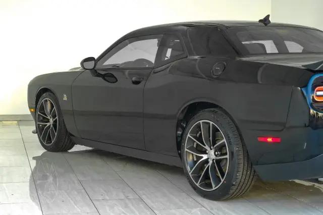 2015 Dodge Challenger R/T Scat Pack