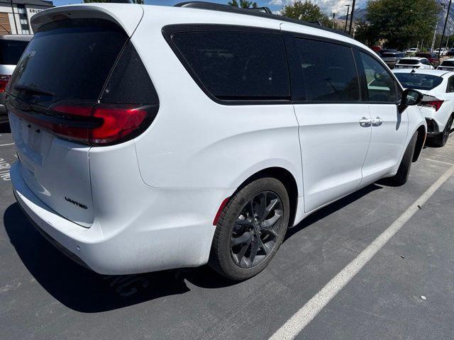 2025 Chrysler Pacifica Limited