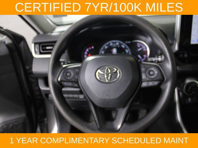 2024 Toyota RAV4 XLE - Photo 21
