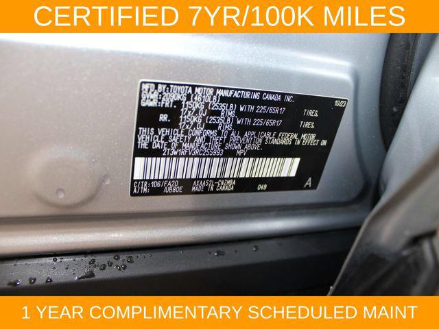 2024 Toyota RAV4 XLE - Photo 29