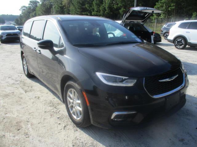 2025 Chrysler Pacifica Select for sale in Toledo, OH