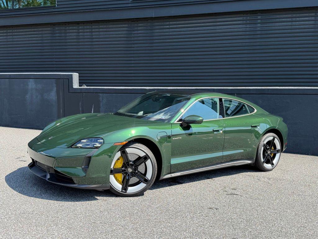 /2025 Porsche Taycan