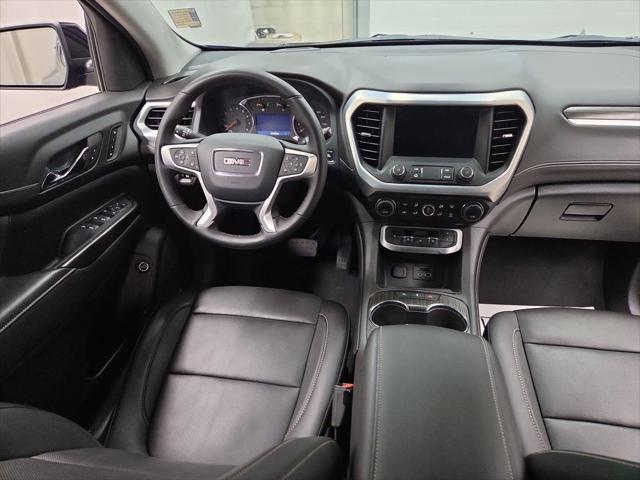 2023 GMC Acadia AWD SLT