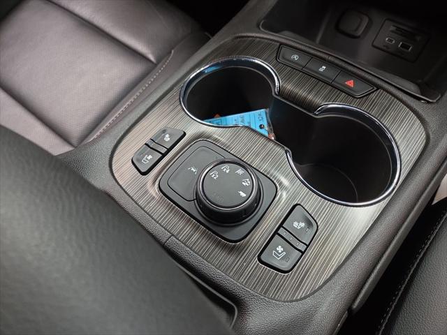2023 GMC Acadia AWD SLT
