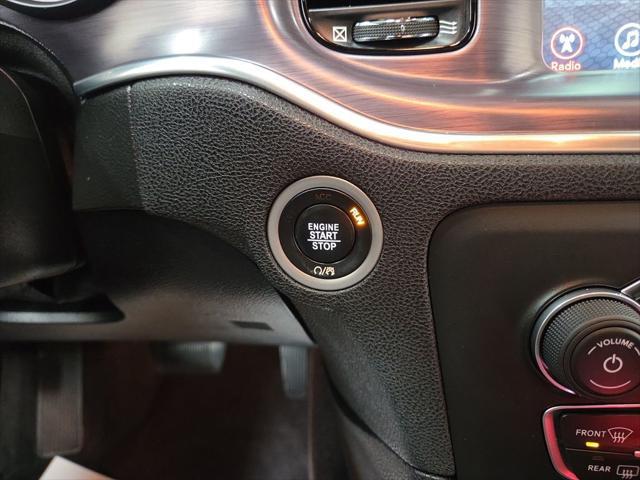 2017 Dodge Charger SXT AWD