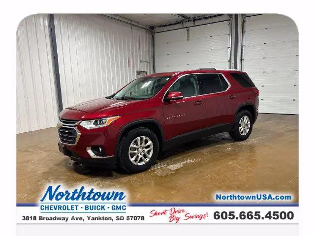 2018 Chevrolet Traverse LT Cloth for sale in Yankton, SD