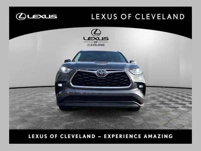 2021 Toyota Highlander Limited for sale in Brook Park, OH
