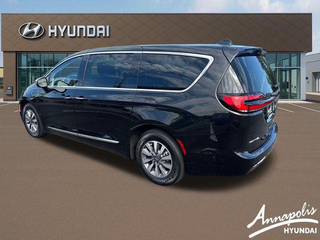 2023 Chrysler Pacifica Hybrid Limited