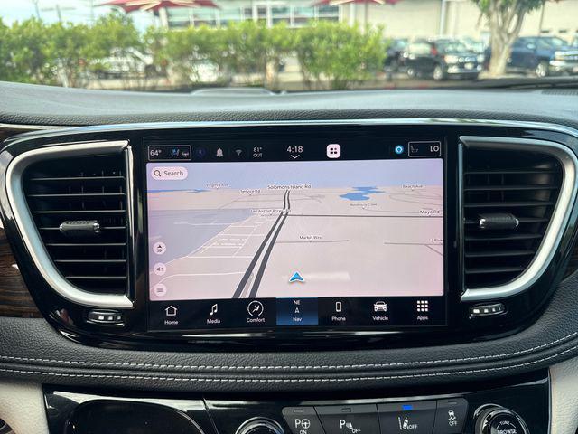2023 Chrysler Pacifica Hybrid Limited