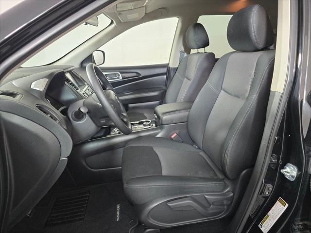 2019 Nissan Pathfinder S