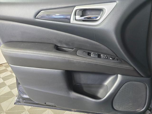 2019 Nissan Pathfinder S