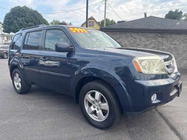 2011 Honda Pilot EX-L for sale in Milwaukee, WI