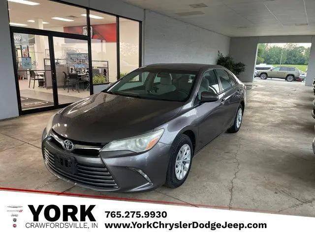 2015 Toyota Camry LE for sale in Greencastle, IN