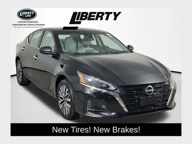 2025 Nissan Altima SV AWD for sale in Maple Heights, OH