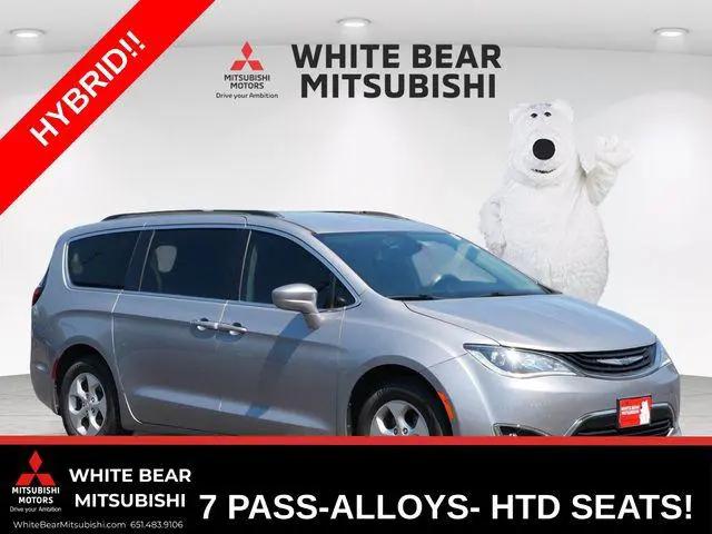 2017 Chrysler Pacifica Hybrid Premium for sale in White Bear Lake, MN