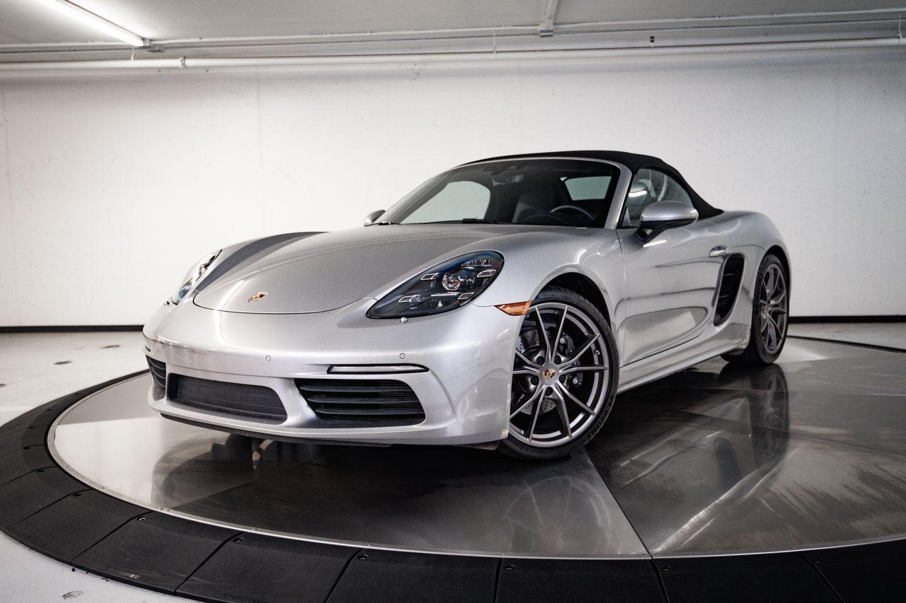 2022 Porsche Boxster T