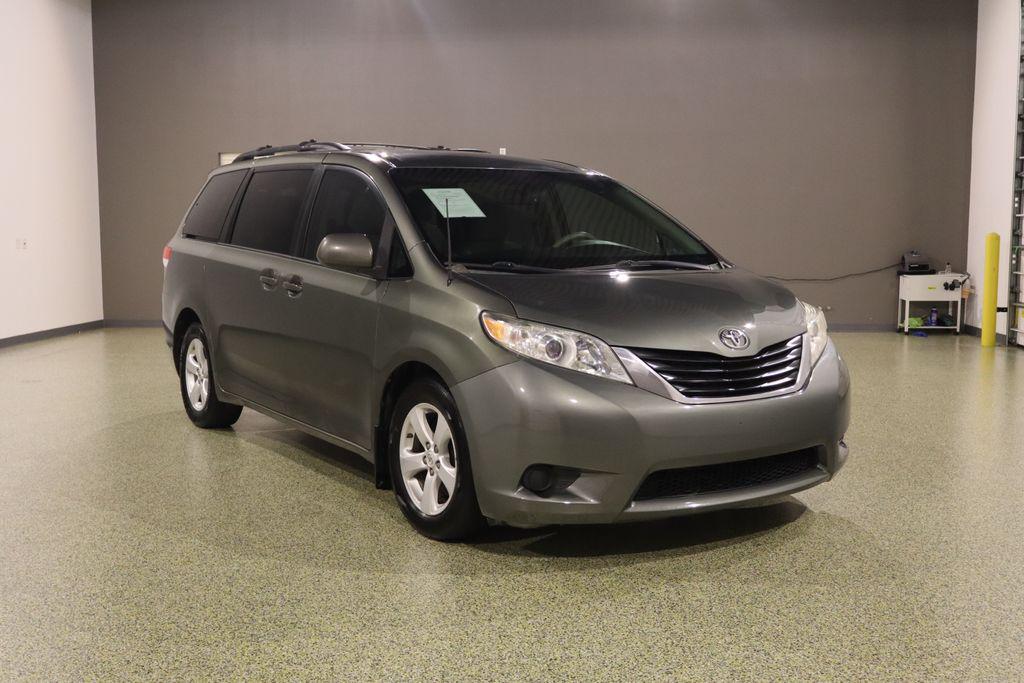 car-gallery-1