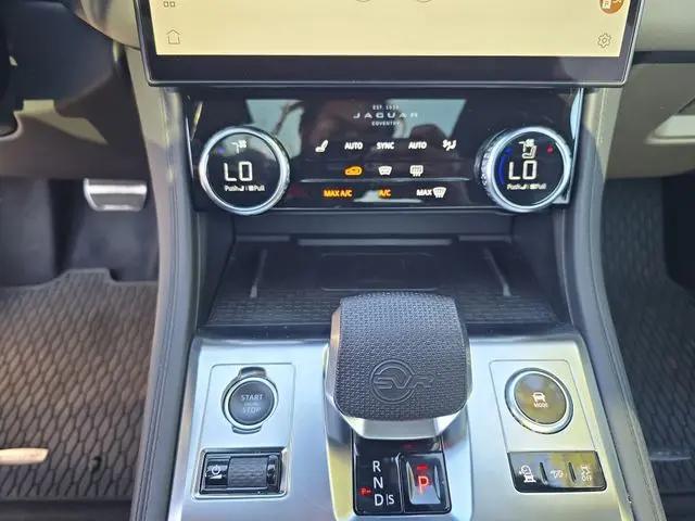 2023 Jaguar F-PACE SVR P550 AWD Automatic