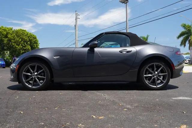 2017 Mazda MX-5 Grand Touring
