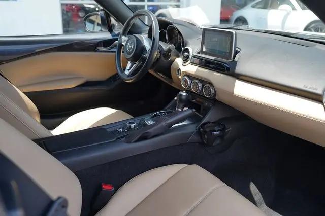 2017 Mazda MX-5 Grand Touring