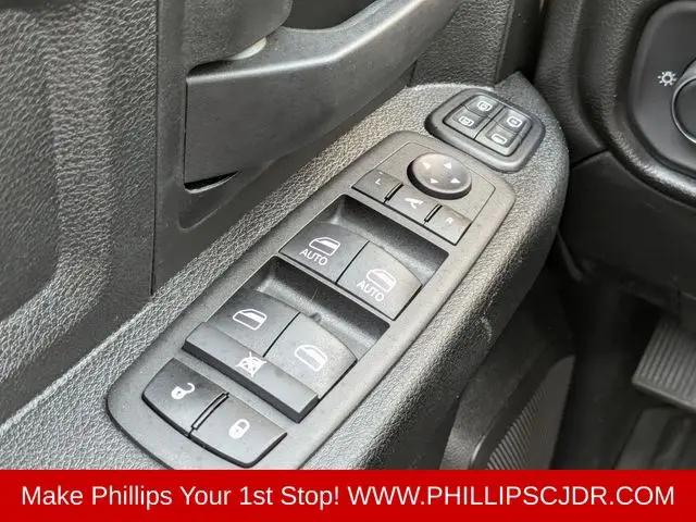 2024 Ram 2500 Tradesman Crew Cab 4x4 64 Box