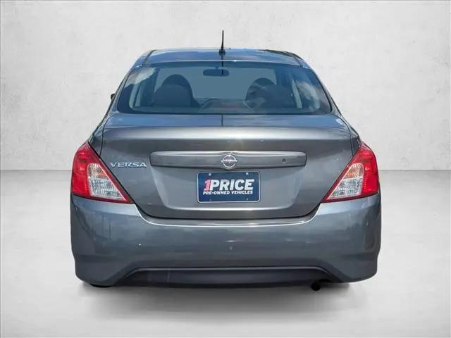 2016 Nissan Versa 1.6 S