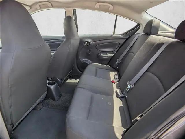 2016 Nissan Versa 1.6 S